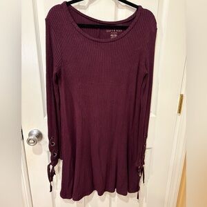 American Eagle Soft & Sexy Plush Dress Lace Up Sleeves Burgundy Women’s Size M